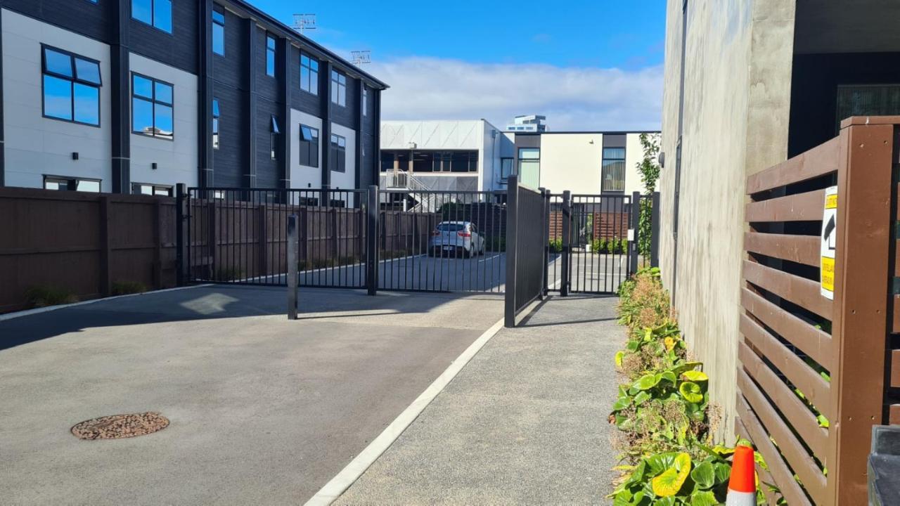 2 Bedroom City Pad With Free Car Park Christchurch Exteriér fotografie